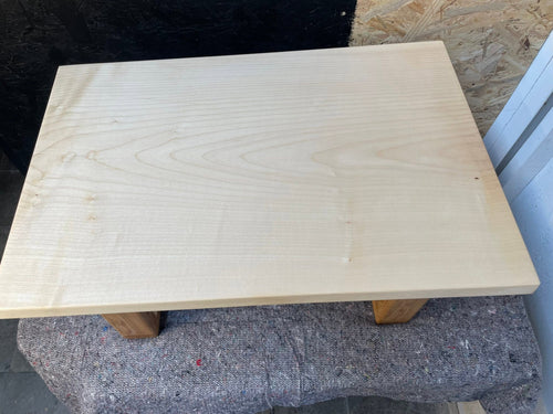 Table basse en Sycomore massif et pieds Chêne — 70x40cm — Finition Rubio Monocoat