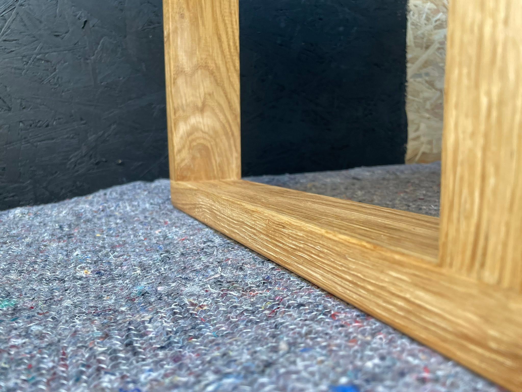 Table basse en Sycomore massif et pieds Chêne — 70x40cm — Finition Rubio Monocoat